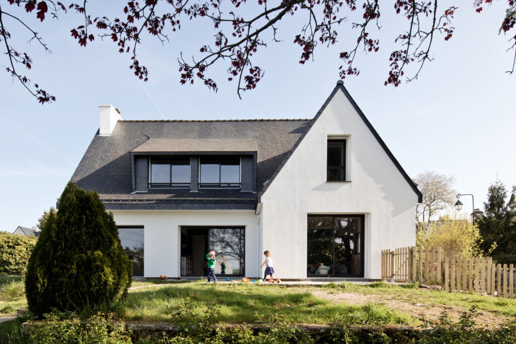 renovation-maison-neo-bretonne-appel-doffre-architecte-archibien-1-1024x683